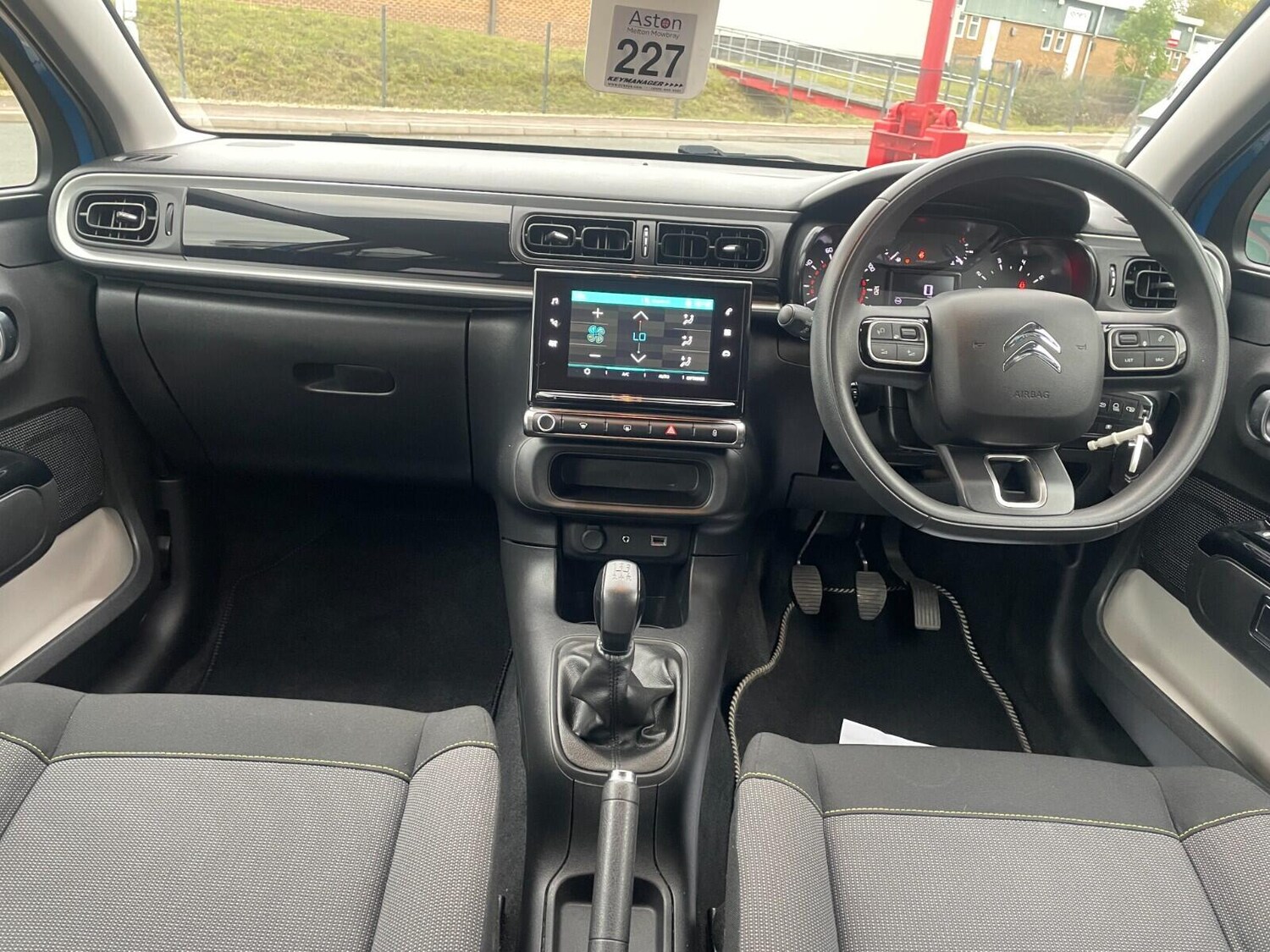 Used Citroen C3 2018 for sale - 76360621: Photo 18