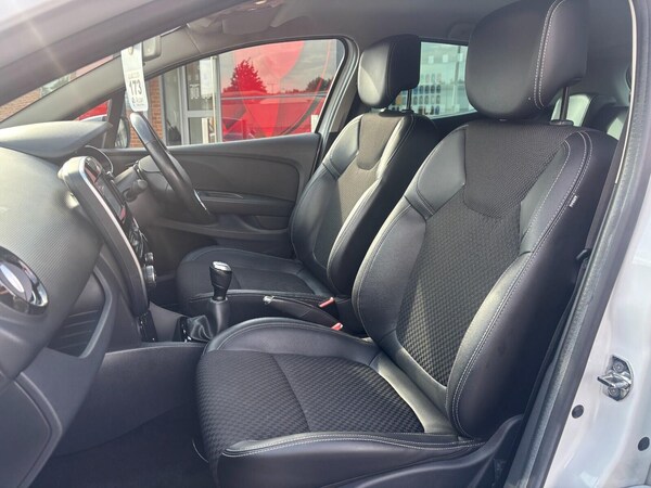 Used Renault Clio 2018 for sale - 76136498: Photo 14