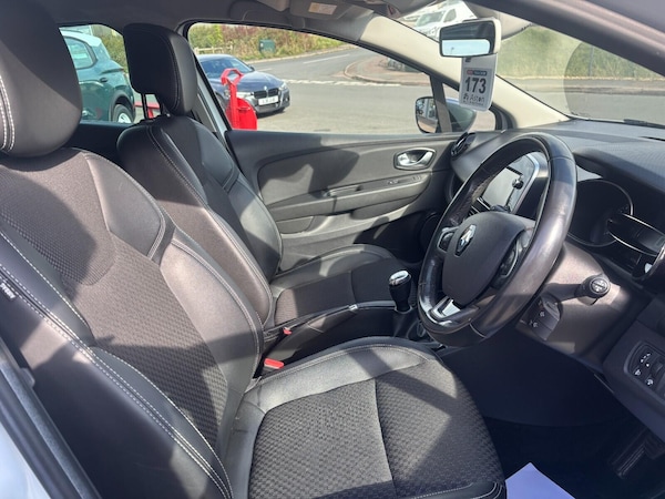 Used Renault Clio 2018 for sale - 76136498: Photo 18