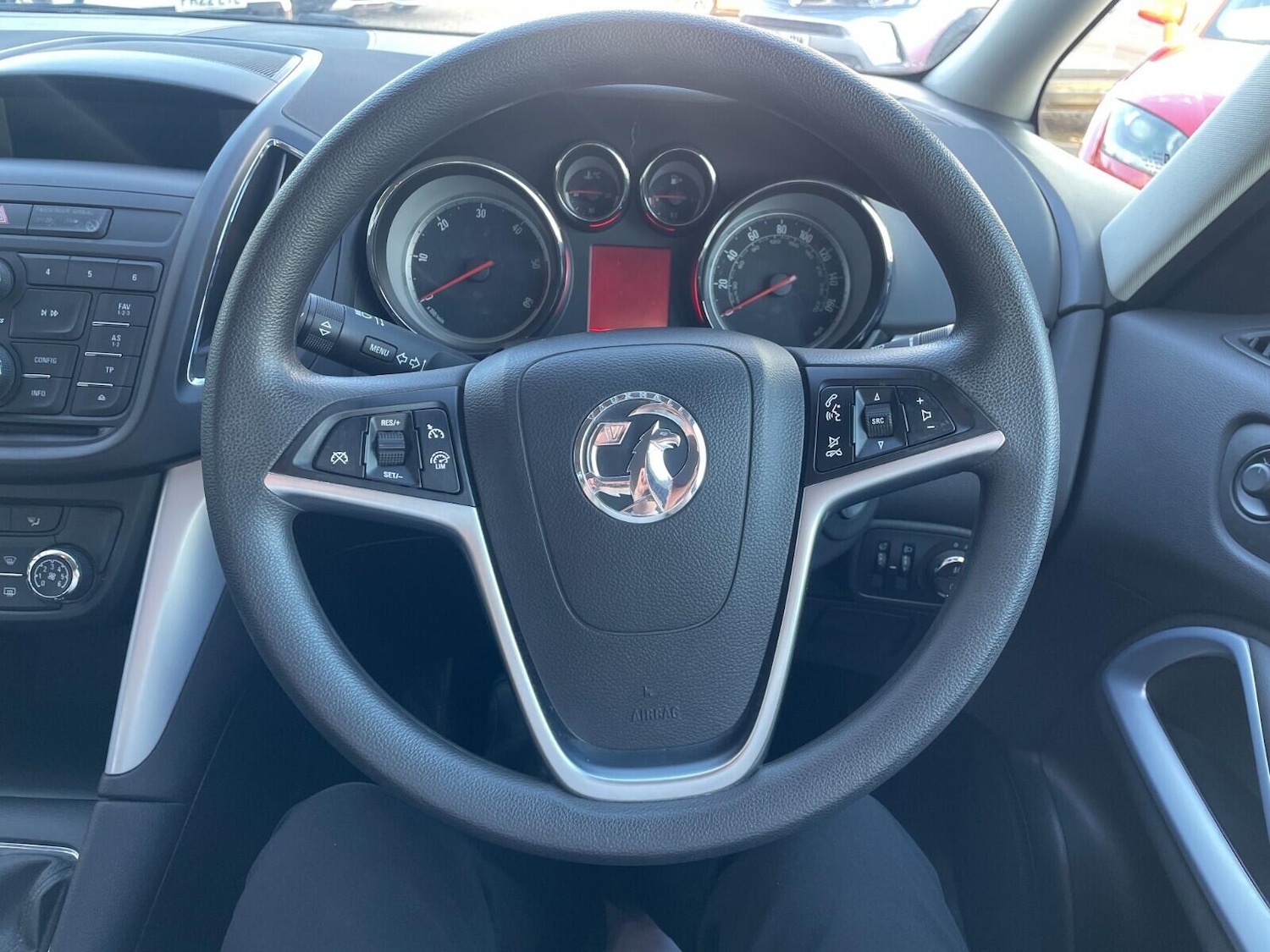 Used Vauxhall Zafira Tourer 2015 for sale - 76083889: Photo 16