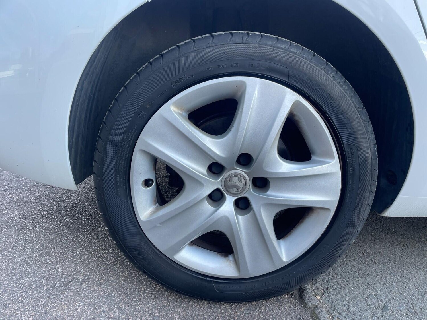 Used Vauxhall Zafira Tourer 2015 for sale - 76083889: Photo 29