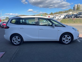 Used Vauxhall Zafira Tourer 2015 for sale - 76083889: Photo 4
