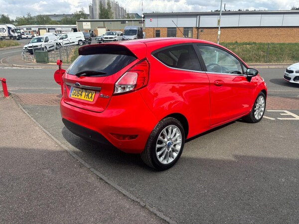 Used Ford Fiesta 2015 for sale - 75406819: Photo 5