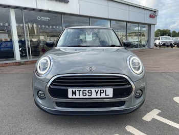Used MINI Hatch 2019 for sale - 75838577: Photo