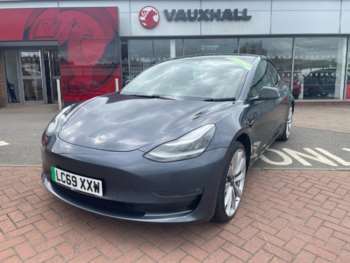 2019 (69) - Performance AWD 4dr [Performance Upgrade] Auto