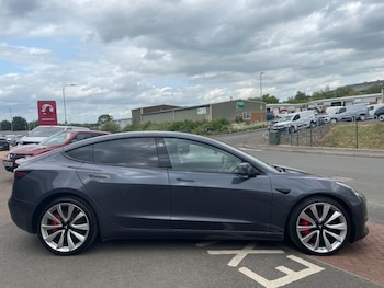 Used Tesla Model 3 2019 for sale - 75406806: Photo