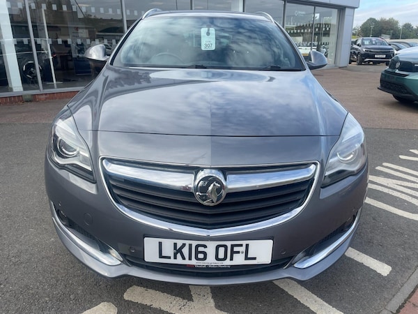 Used Vauxhall Insignia 2016 for sale - 76259968: Photo 2