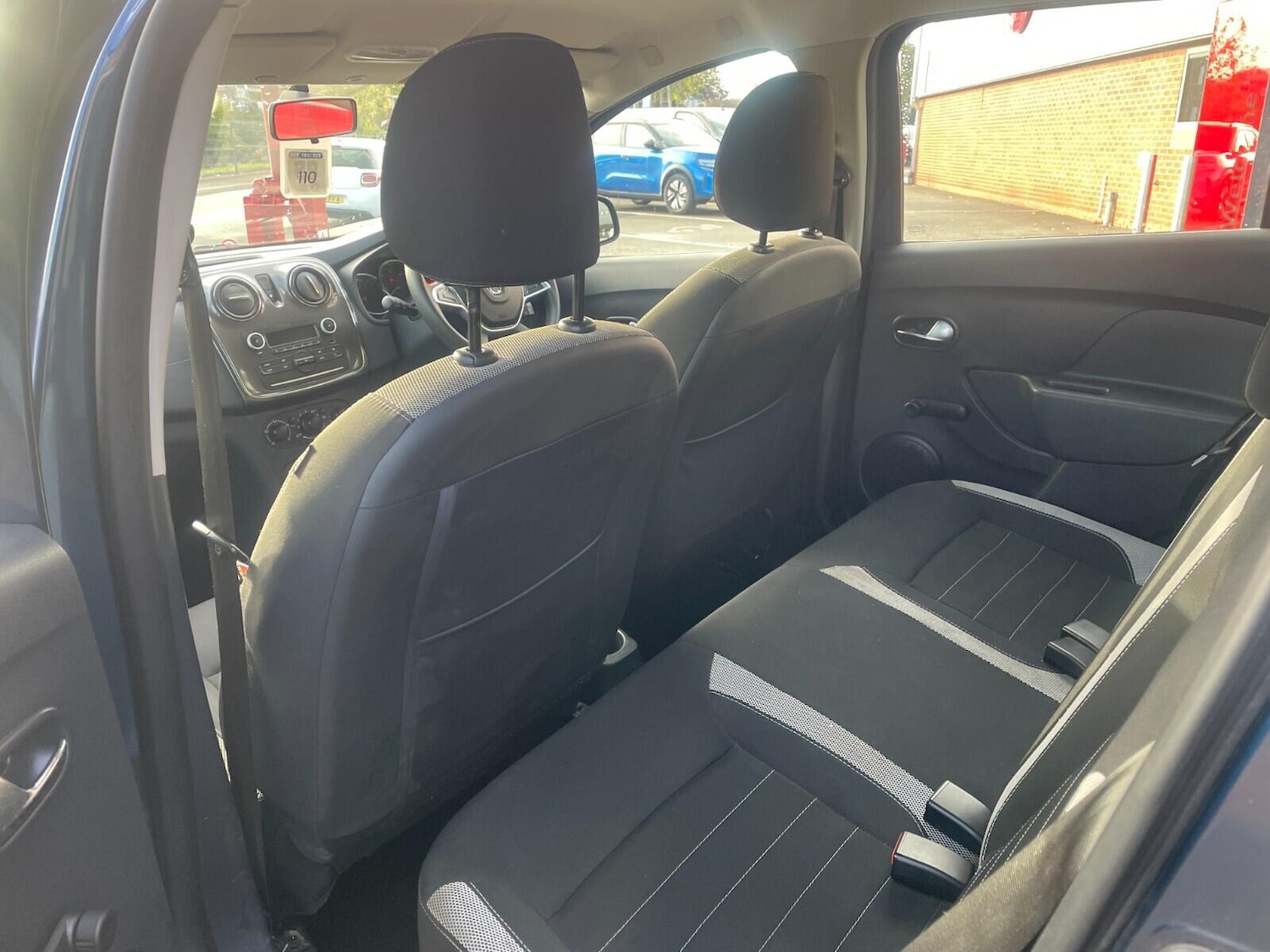 Used Dacia Sandero Stepway 2018 for sale - 76398905: Photo 11