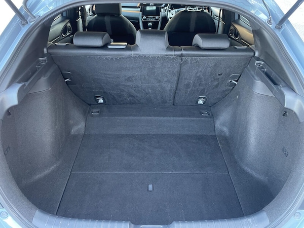 Used Honda Civic 2019 for sale - 76227204: Photo 16