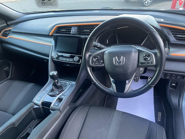 Used Honda Civic 2019 for sale - 76227204: Photo 19