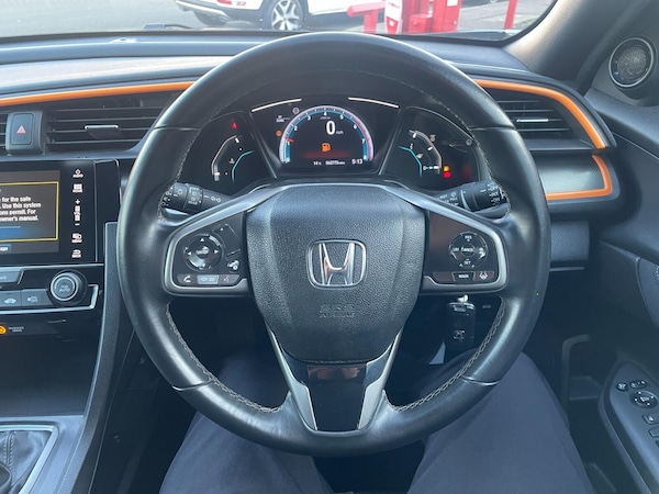 Used Honda Civic 2019 for sale - 76227204: Photo 21