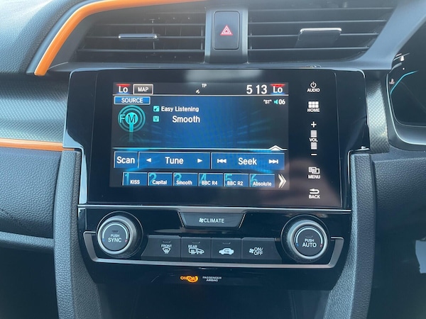 Used Honda Civic 2019 for sale - 76227204: Photo 24