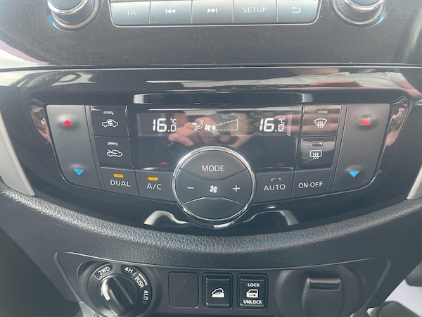 Used Nissan Navara 2016 for sale - 76012742: Photo 22