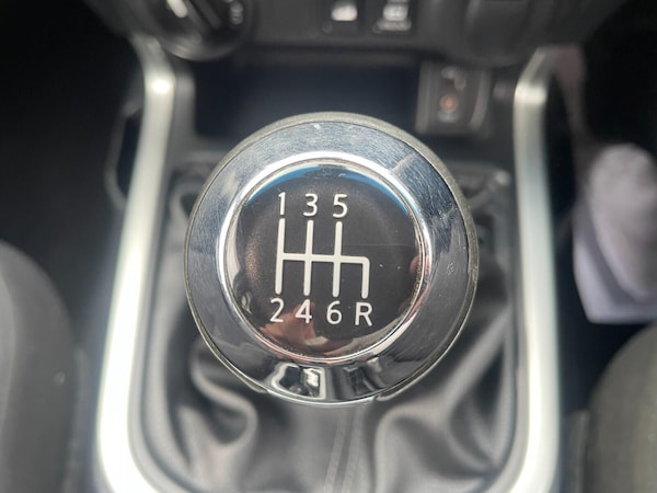 Used Nissan Navara 2016 for sale - 76012742: Photo 25