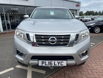 Used Nissan Navara 2016 for sale - 76012742: Photo 2