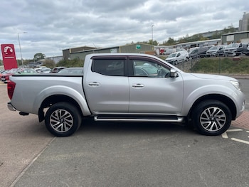 Used Nissan Navara 2016 for sale - 76012742: Photo 4