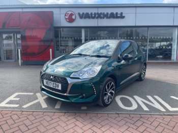 2017 (17) - Connected Chic 1.2 82PS PureTech 3-Door