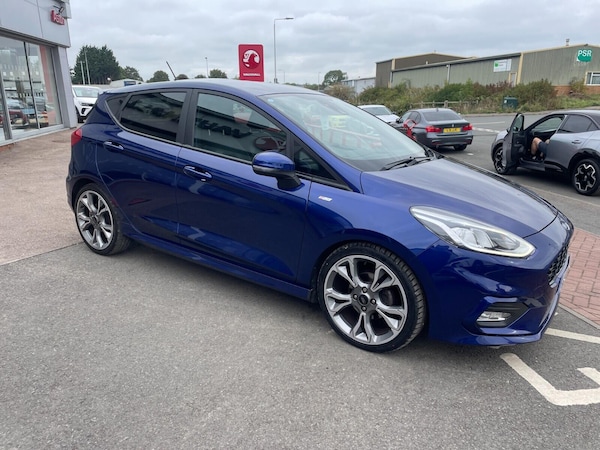 Used Ford Fiesta 2018 for sale - 76042424: Photo 3