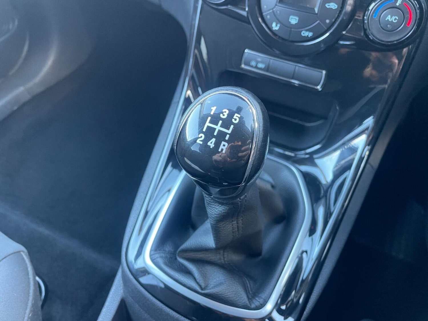 Used Ford Fiesta 2014 for sale - 76398441: Photo 27