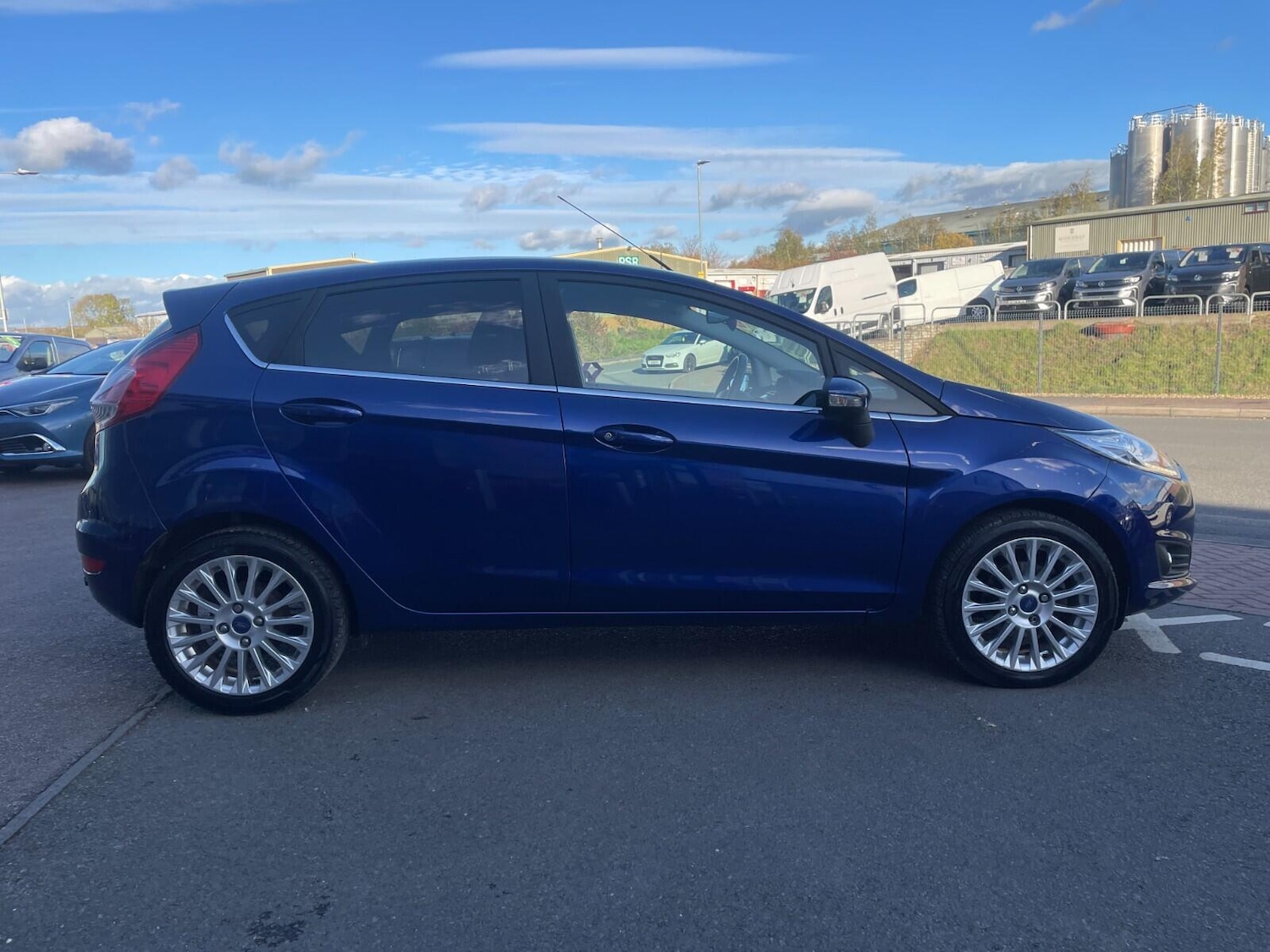 Used Ford Fiesta 2014 for sale - 76398441: Photo 6