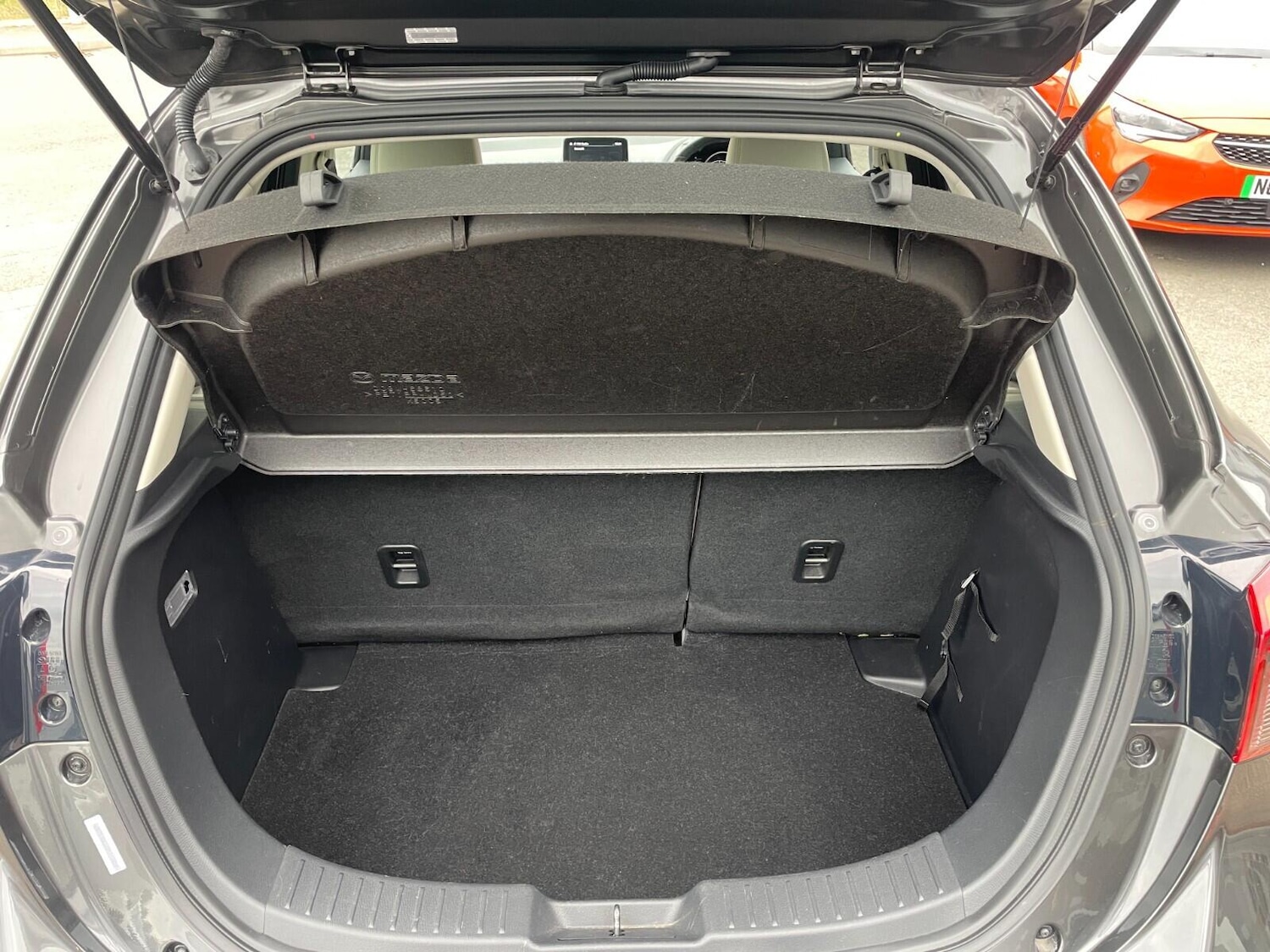 Used Mazda Mazda2 2019 for sale - 76083819: Photo 8