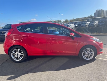 Used Ford Fiesta 2016 for sale - 75769202: Photo