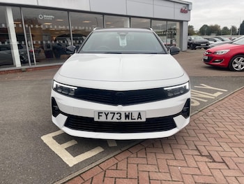 Used Vauxhall Astra 2023 for sale - 76327064: Photo 2