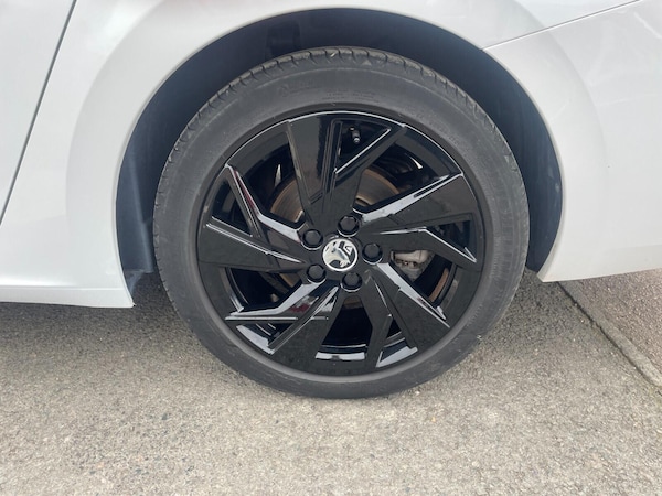 Used Vauxhall Astra 2023 for sale - 76327064: Photo 9