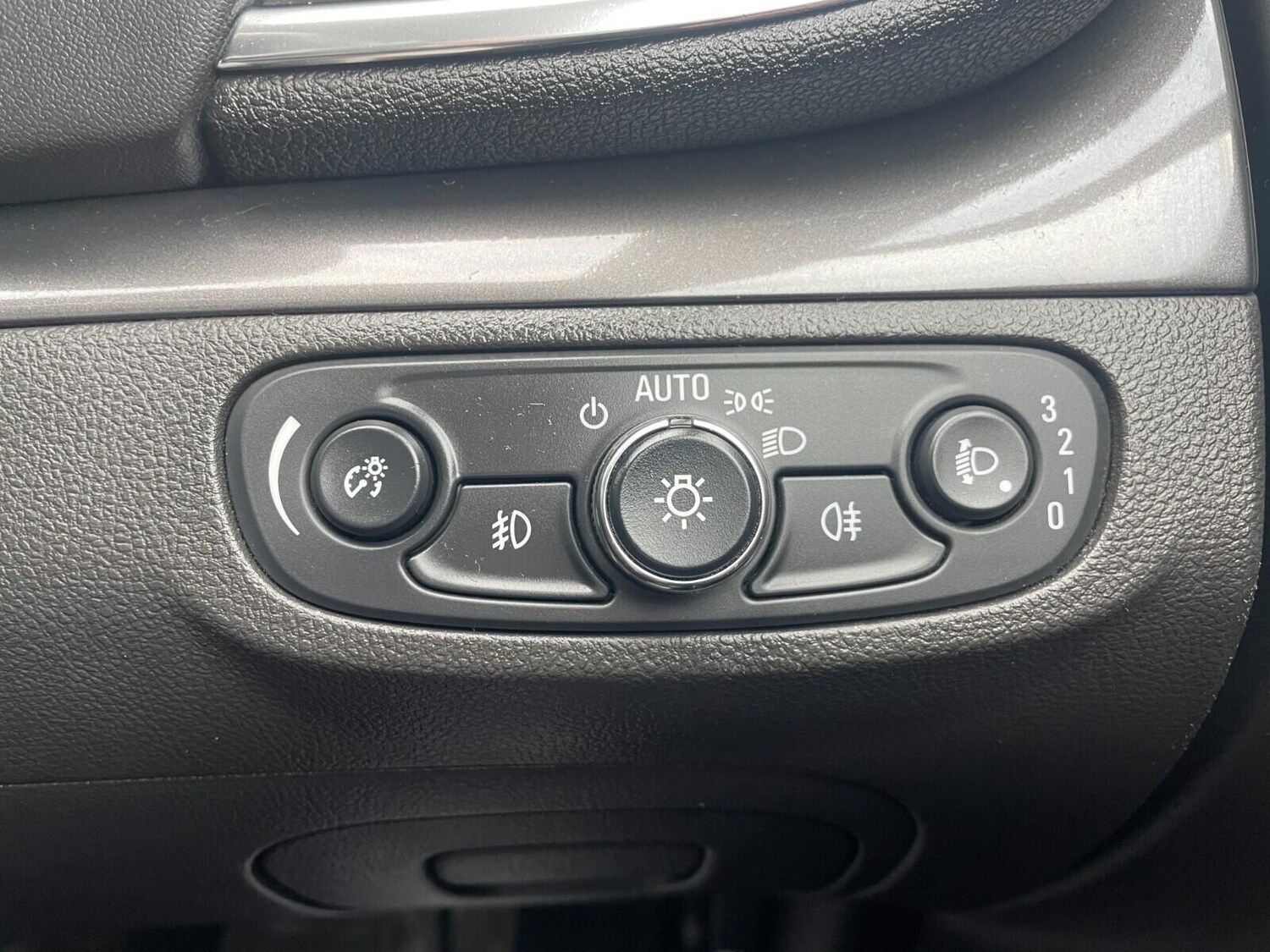 Used Vauxhall Mokka X 2017 for sale - 76122899: Photo 28