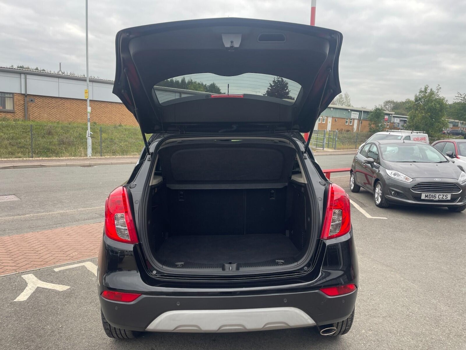 Used Vauxhall Mokka X 2017 for sale - 76122899: Photo 7