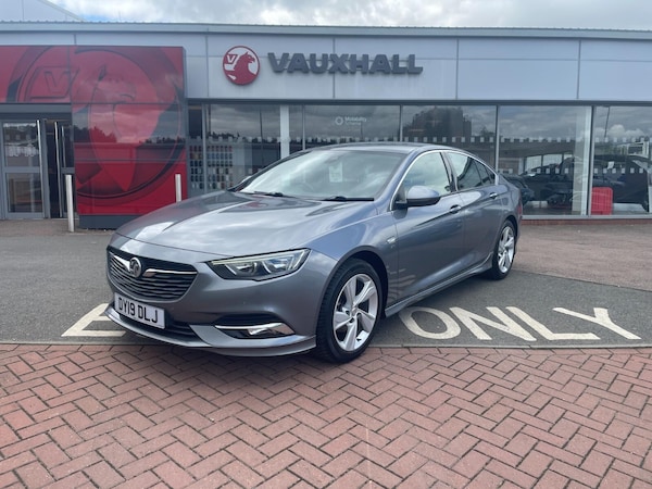 Used Vauxhall Insignia 2019 for sale - 75431290: Photo 1