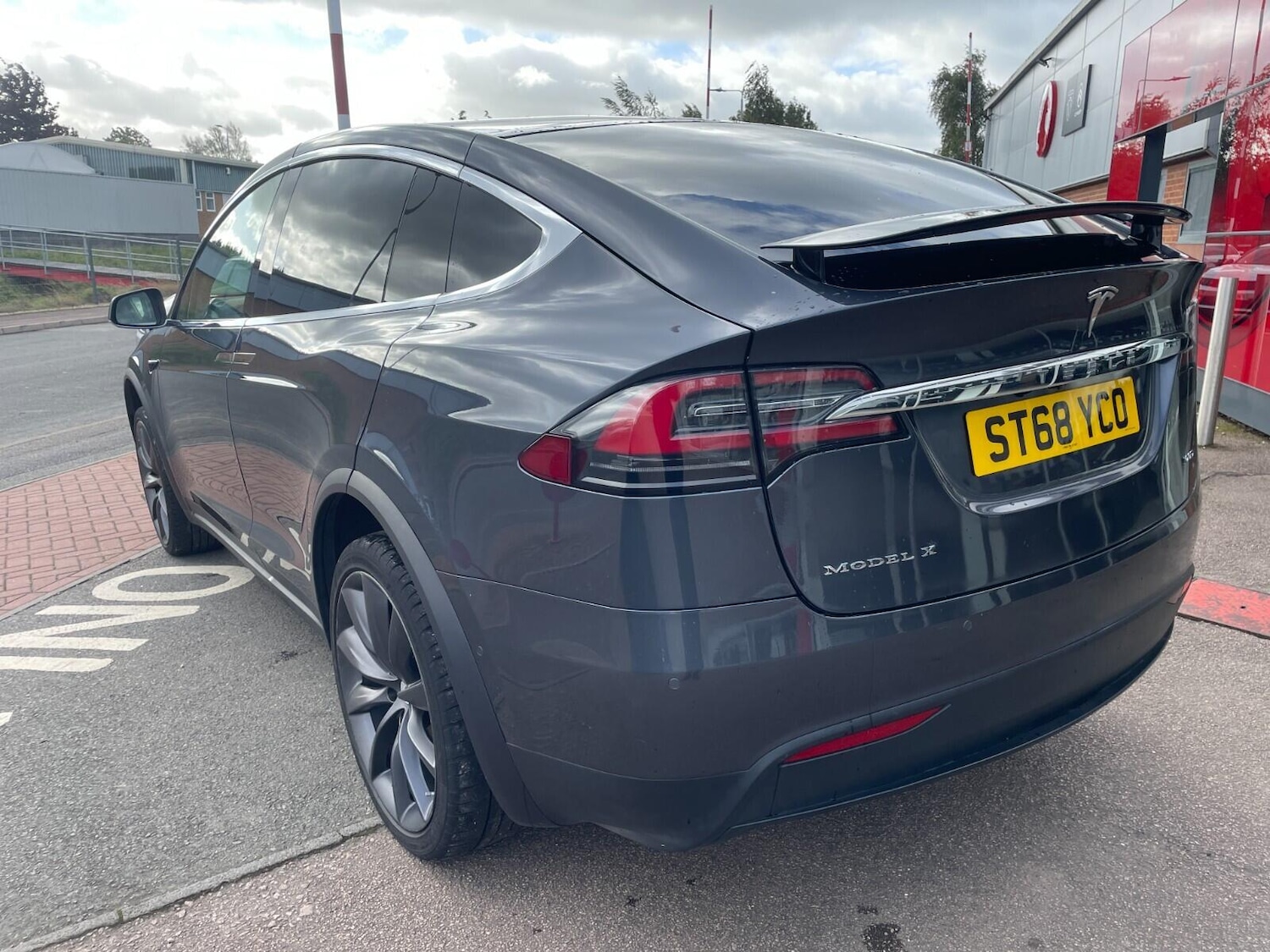 Used Tesla Model X 2019 for sale - 76179299: Photo 10