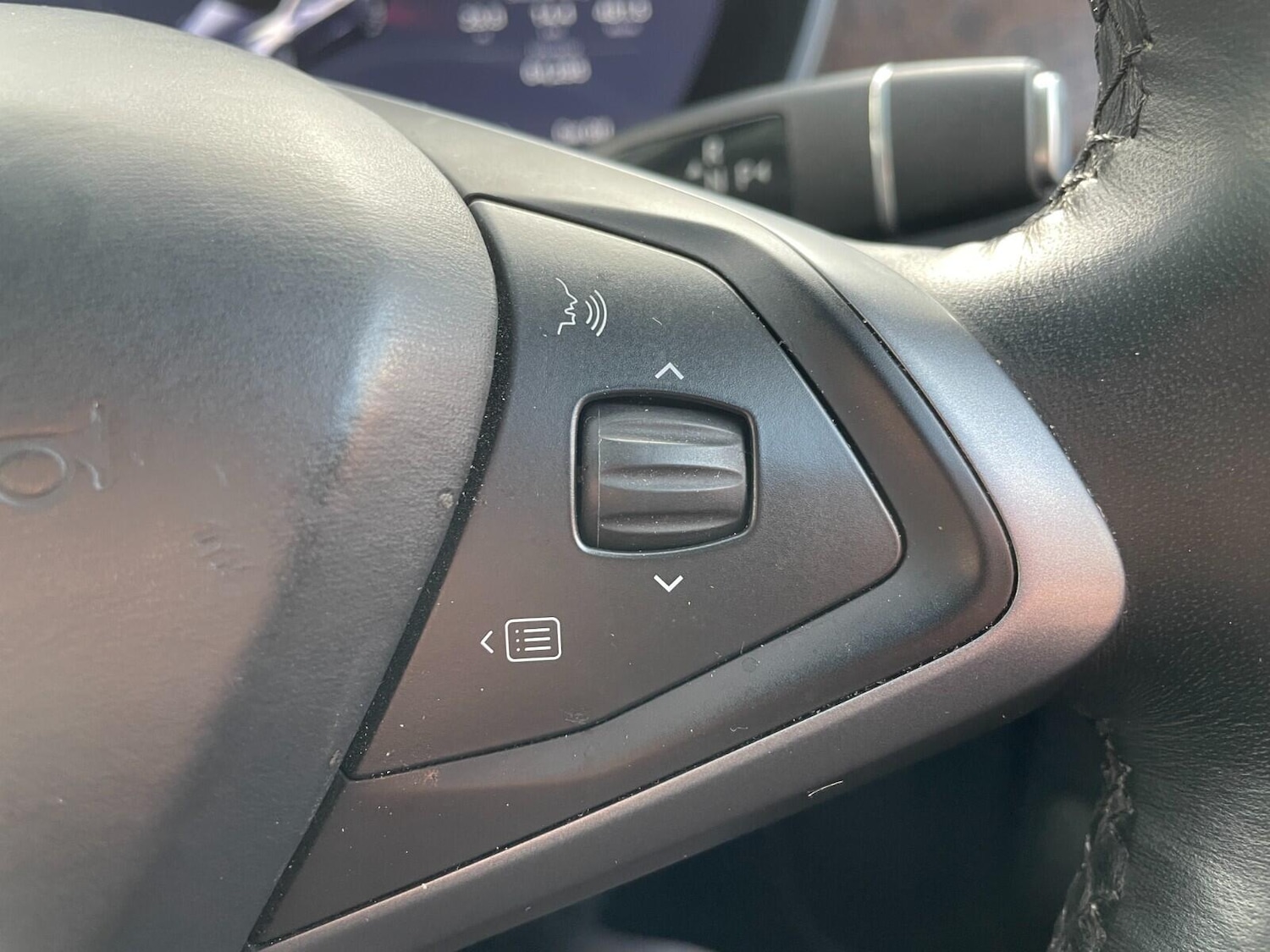 Used Tesla Model X 2019 for sale - 76179299: Photo 26