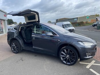 Used Tesla Model X 2019 for sale - 76179299: Photo 4