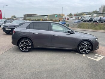 Used Vauxhall Astra 2025 for sale - 76336211: Photo 4