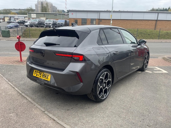 Used Vauxhall Astra 2025 for sale - 76336211: Photo 5
