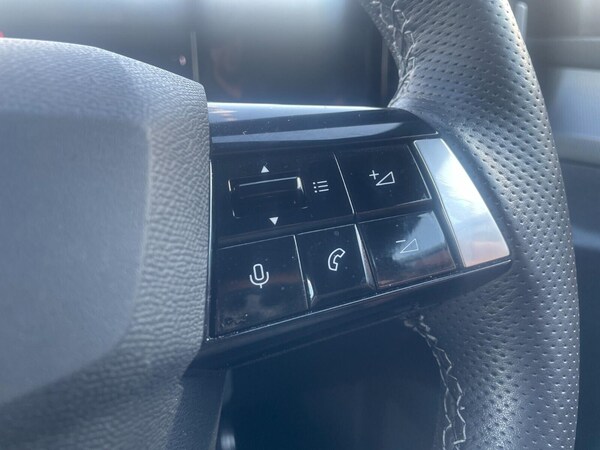 Used Vauxhall Astra 2022 for sale - 76135889: Photo 17