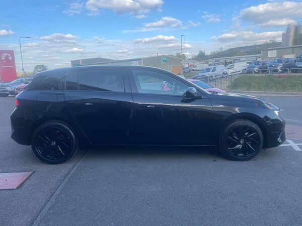 Used Vauxhall Astra 2022 for sale - 76135889: Photo 4