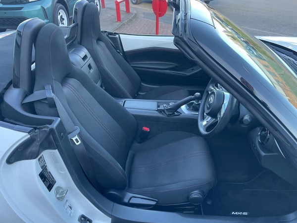 Used Mazda MX-5 2017 for sale - 76200727: Photo 15