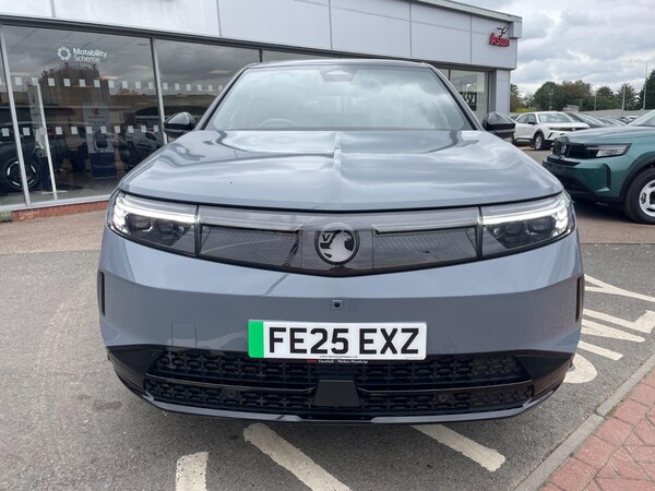 Used Vauxhall Grandland 2025 for sale - 76122749: Photo 2