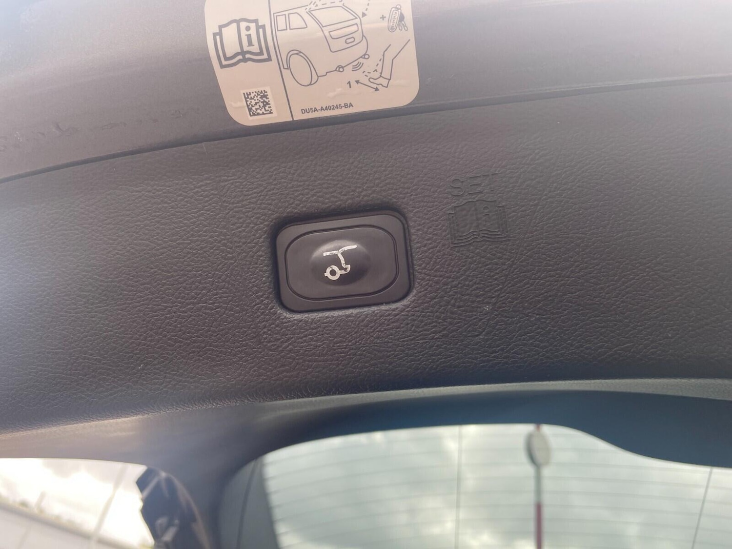 Vehicle 33