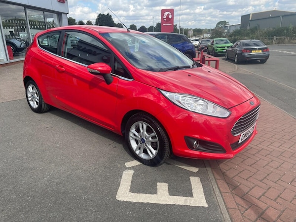 Used Ford Fiesta 2015 for sale - 75696402: Photo 3