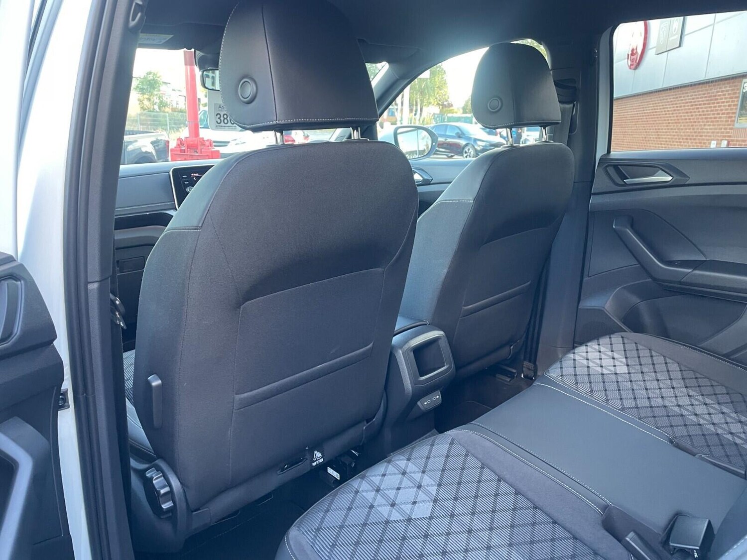 Used Volkswagen T-Cross 2024 for sale - 76072658: Photo 12
