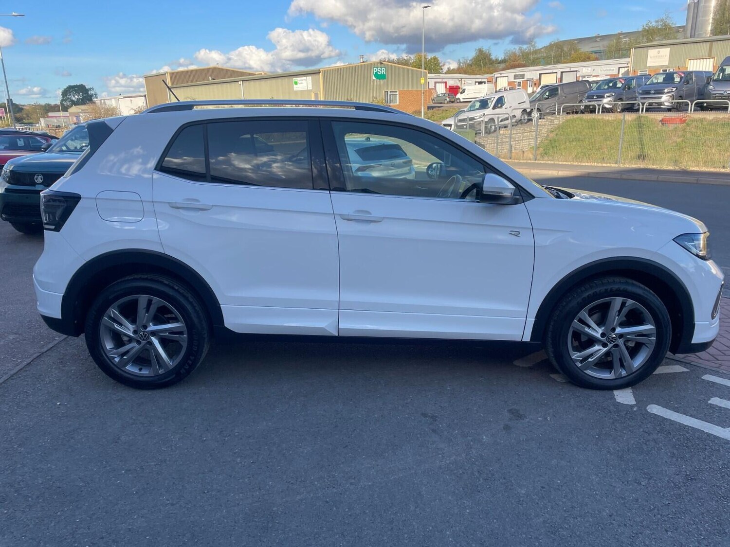 Used Volkswagen T-Cross 2024 for sale - 76072658: Photo 4
