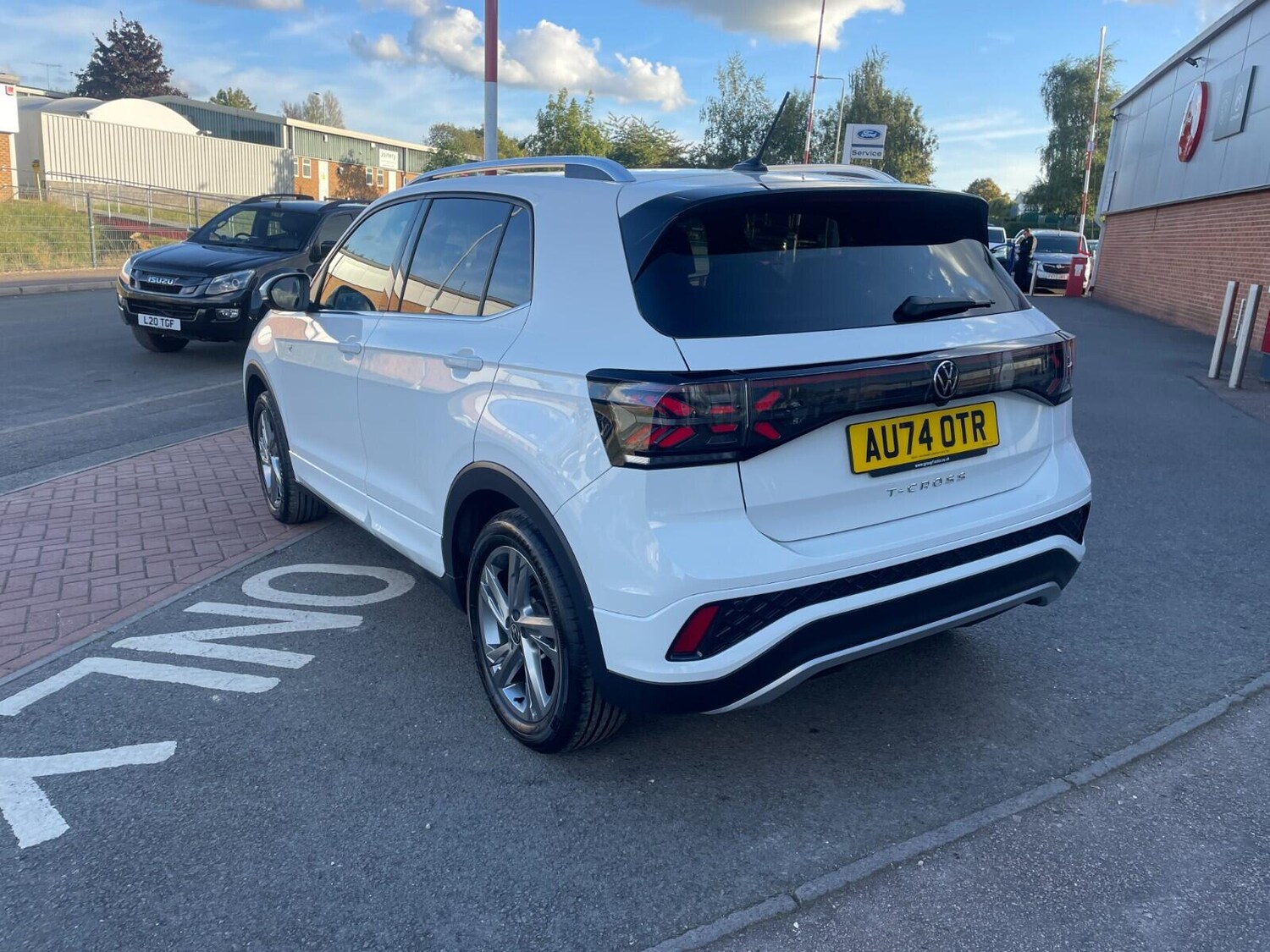 Used Volkswagen T-Cross 2024 for sale - 76072658: Photo 7