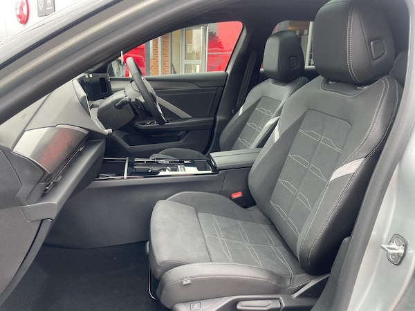 Used Vauxhall Astra 2025 for sale - 76336057: Photo 15