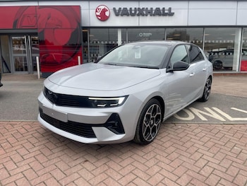 2025 (75) - 1.2 Turbo 130 Ultimate 5dr Auto