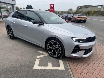 Used Vauxhall Astra 2025 for sale - 76336057: Photo 3