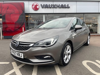2017 (67) - SRi 1.4T 150PS 5-Door