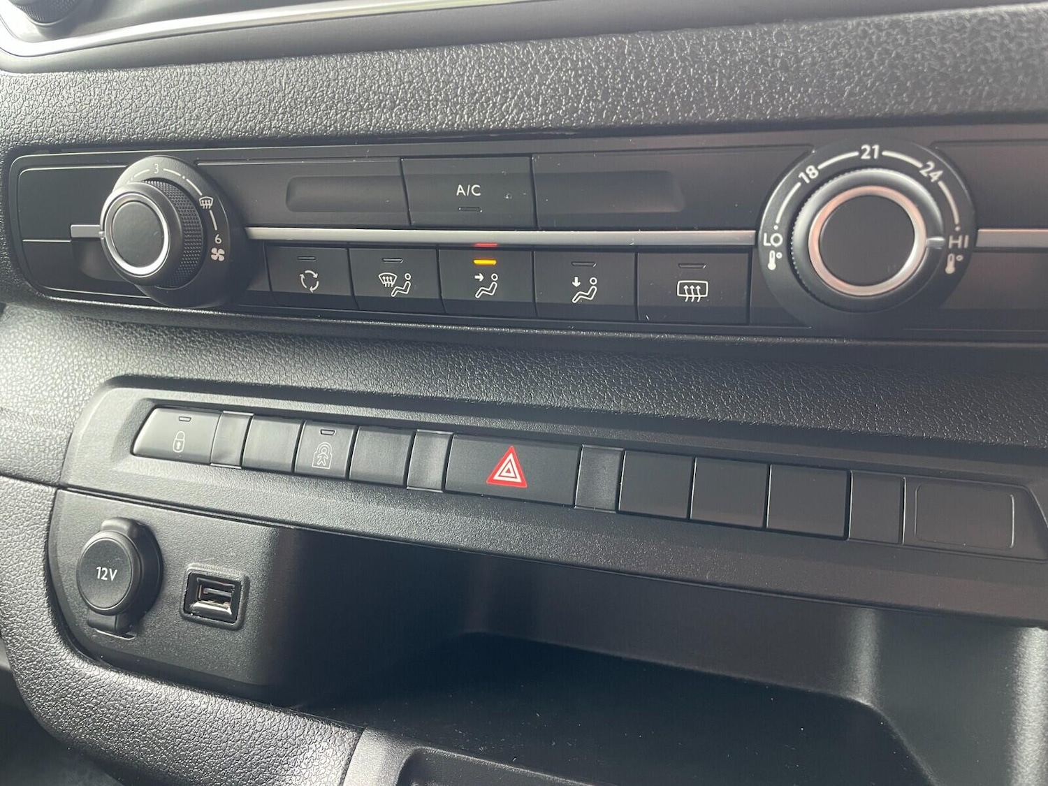 Used Vauxhall Vivaro Life 2023 for sale - 76361324: Photo 22